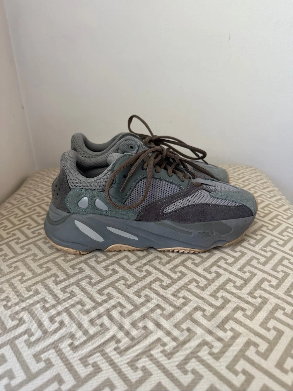 Yeezy stylish men’s